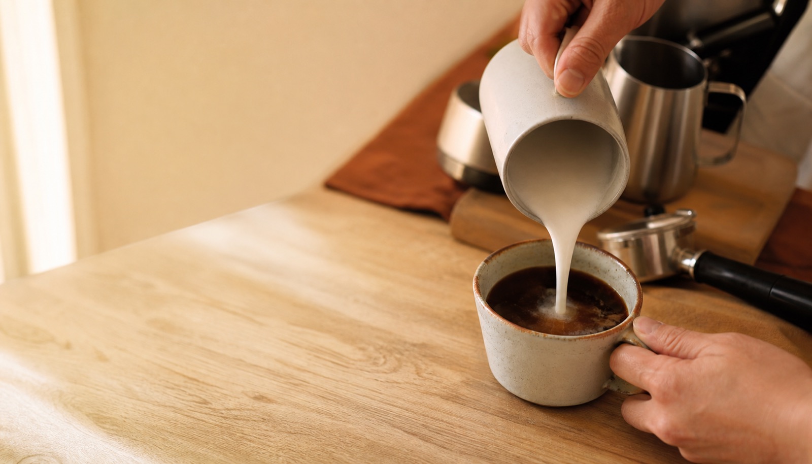 カフェで頼んだ味と違った、自宅で水っぽくなった──家で作るとき器具の有無で選択肢が変わる